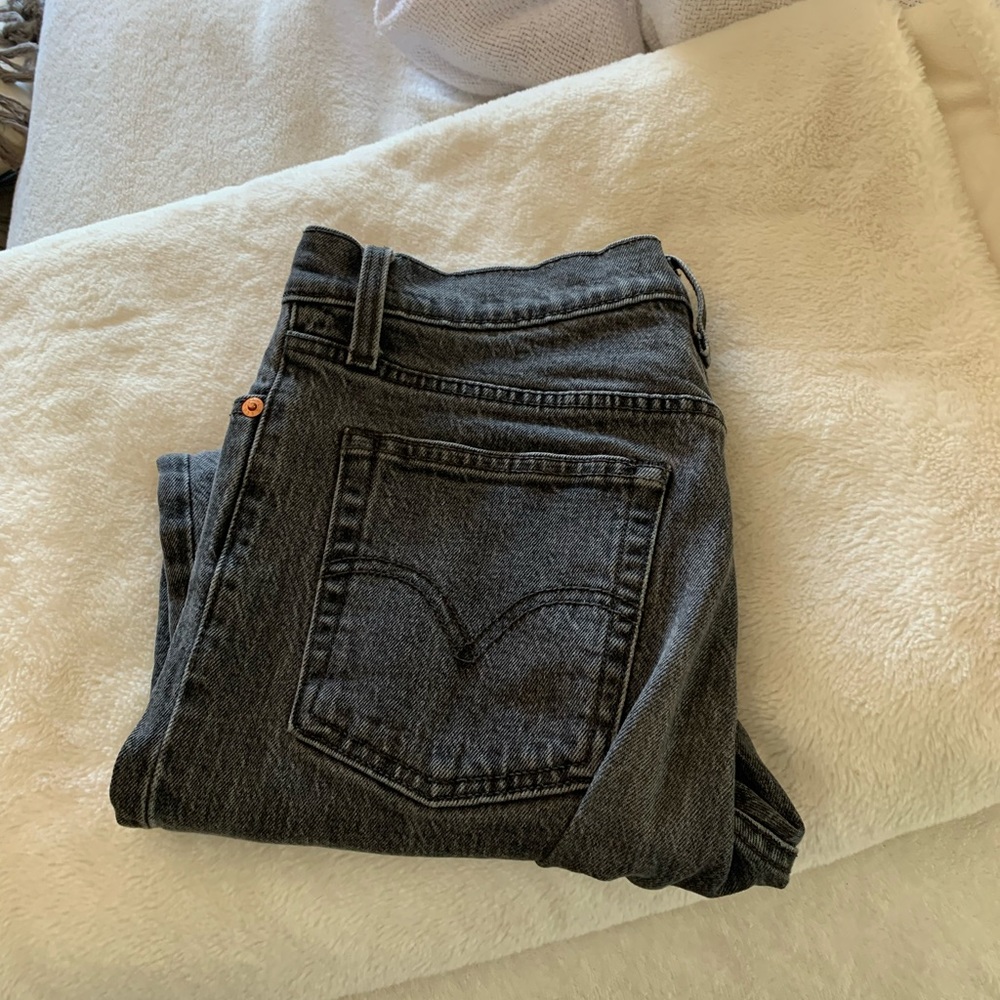 Levi’s wedgie jeans
